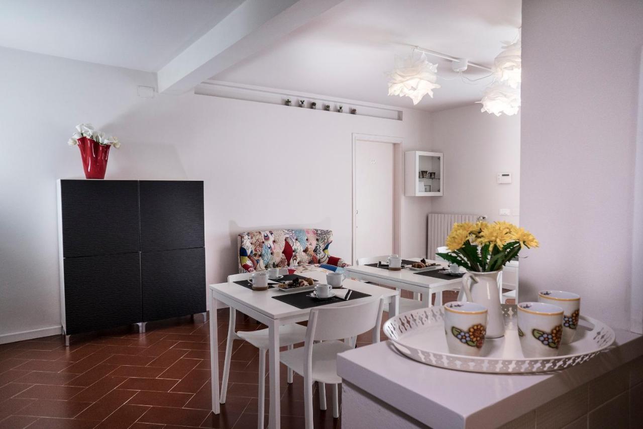 B&B El Duche Empoli Eksteriør bilde